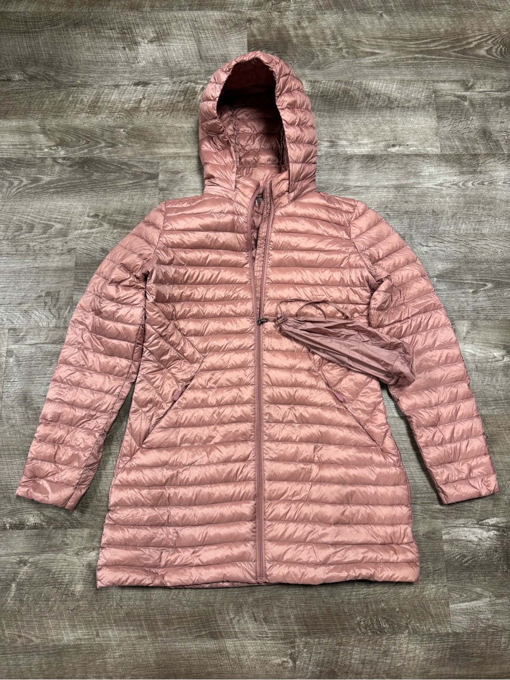 32 Degree Heat Pink Puffer Jacket Size Medium